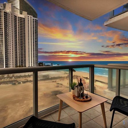 Amazing Apartment Oceanview Beautiful Amenities Sunny Isles Beach Bagian luar foto